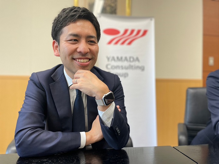 根本氏